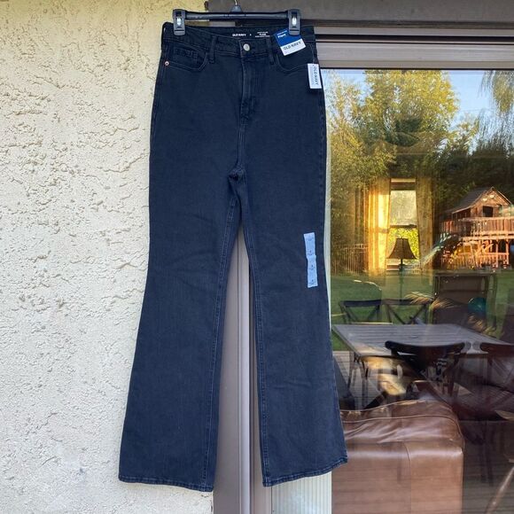 NWT Old Navy Higher High Rise Flare Black Secret slim pockets - Picture 1 of 6